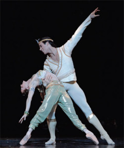 Connor Walsh and Sara Webb in Houston Ballet’s production of Stanton Welch’s La Bayadere. PHOTO: AMITAVA SARKAR.