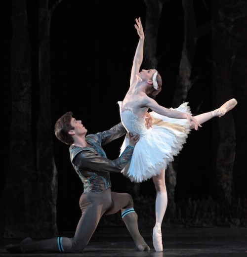 Sara Webb and Connor Walsh in Stanton Welch's Swan Lake. Photo: Amitava Sarkar. Image provided courtesy of Houston Ballet. 